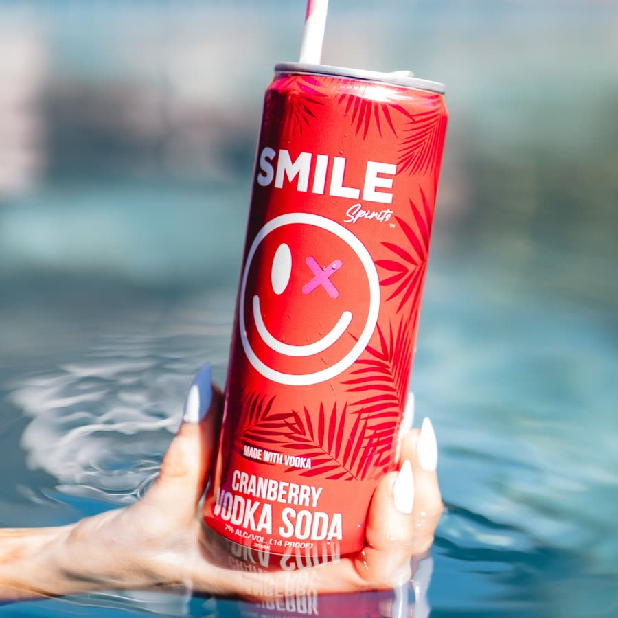 Smile Cranberry Vodka Soda at the pool