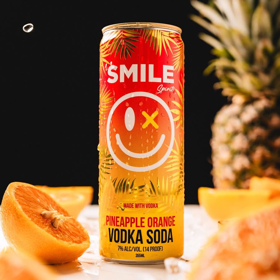 Smile Pineapple Orange Vodka Soda
